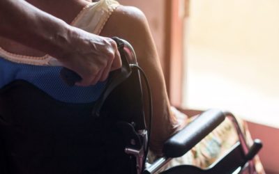 Cos’è la sclerosi multipla e come si vive con una malattia cronica degenerativa