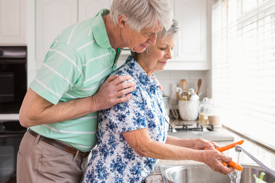 Cibi antiossidanti: cosa mangiare con le alte temperature dopo i 70 anni