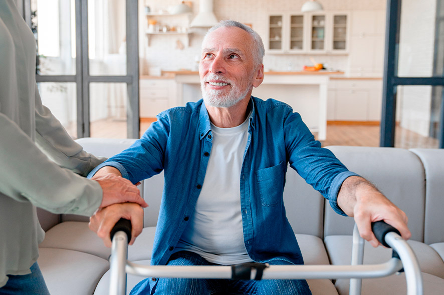 Mini ascensori per disabili: aumenta la qualità della vita nella tua casa, un piano alla volta