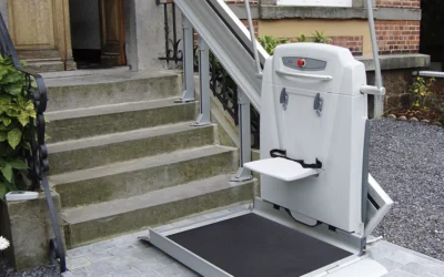 Montascale e scale mobili per anziani nel condominio: facciamo chiarezza